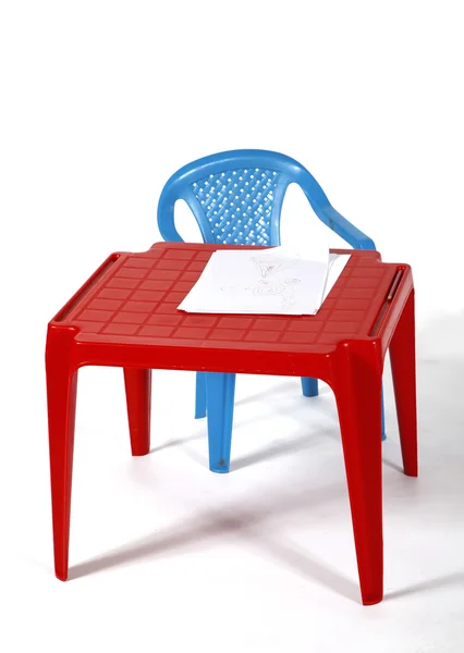 小さなテーブルと椅子 — ストック写真