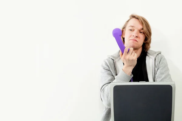 Guy with laptop — Stock Photo, Image