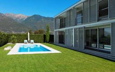 Modern villa havuzlu