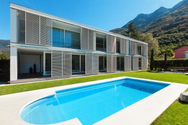 Modern villa havuzlu