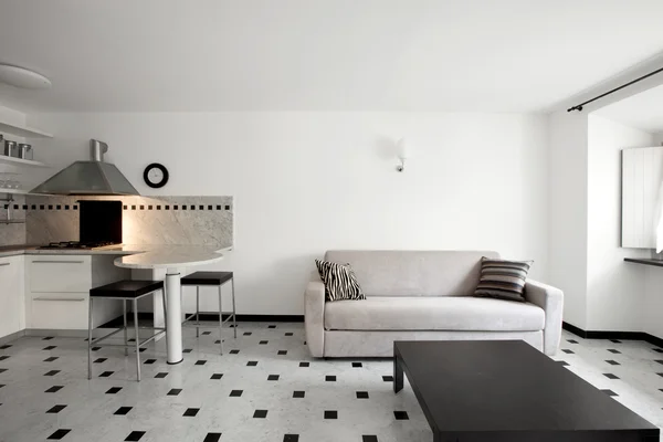 Moderne huis, appartement — Stockfoto