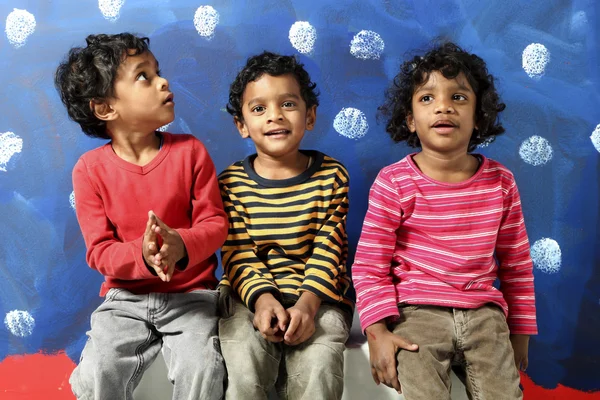 Retrato de niños indios felices — Foto de Stock