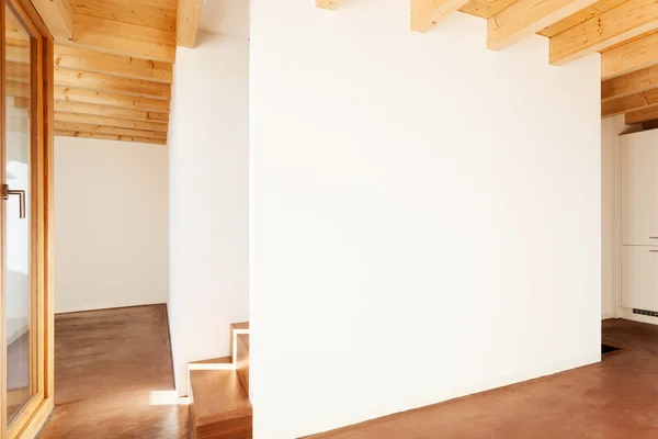 Comfortable empty loft — Stock Photo, Image