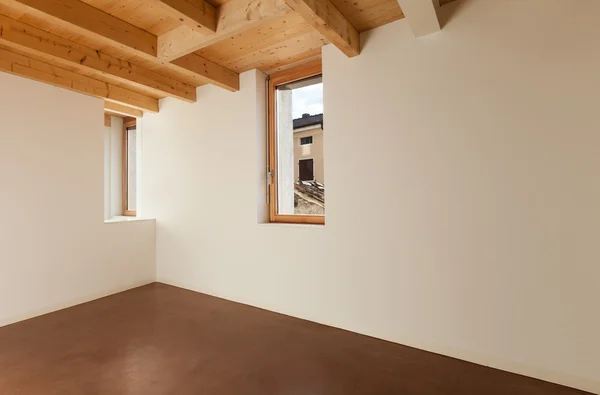 Comfortable empty loft — Stock Photo, Image