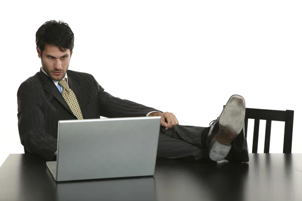 Homem de negócios com laptop — Fotografia de Stock