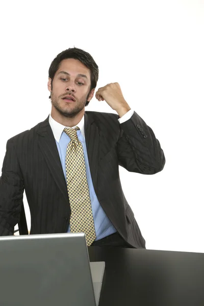 Homem de negócios com laptop — Fotografia de Stock