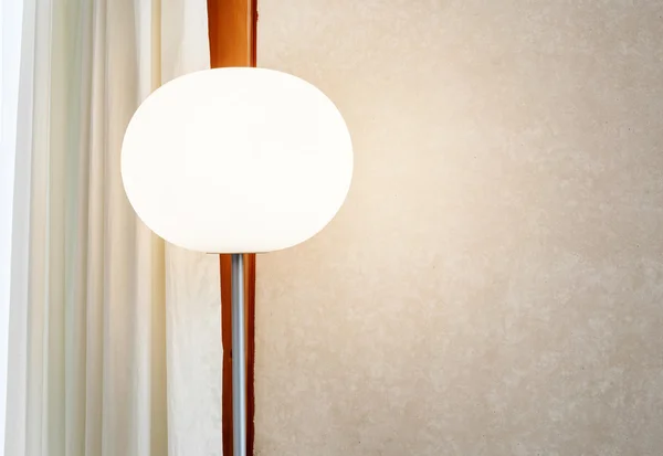 Современный дизайн лампы — стоковое фото