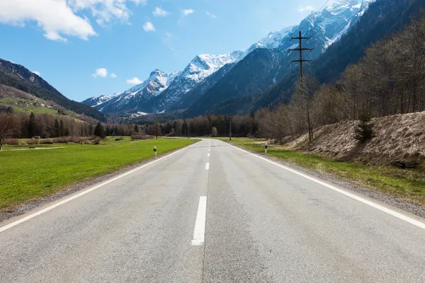 Közúti és a hegyvidéki, Svájc — Stock Fotó