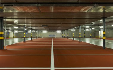 Yeni yer altı otoparkı