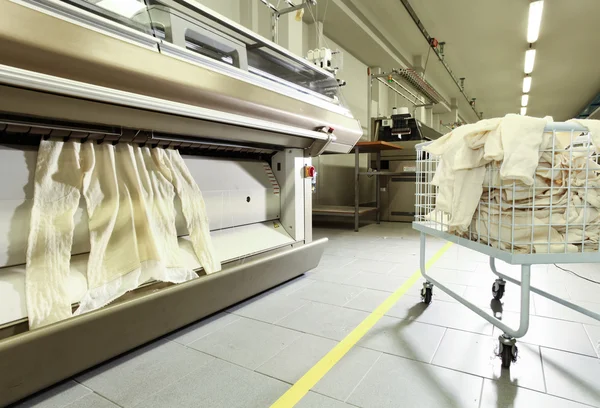Fábrica têxtil industrial, interior — Fotografia de Stock
