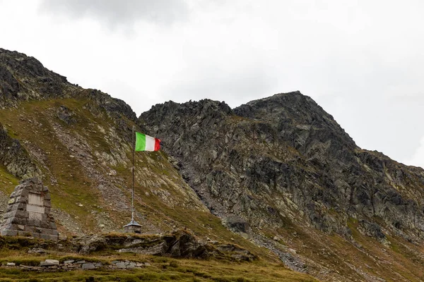 Highest Point Spluga Pass Border Italy Switzerland Alpine Panorama Summer — Stockfoto