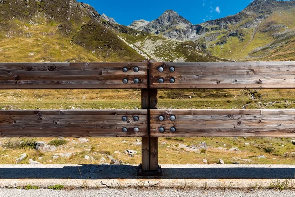 Front View Wooden Fence Protect Road Alpine Landscape Spluga Pass — Stock fotografie