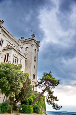 Miramare Kalesi, İtalya