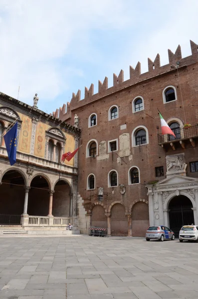 Vierkant in verona Italië — Stockfoto