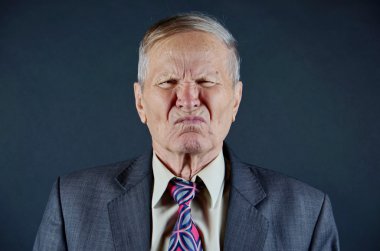 güzel kokuyor değil