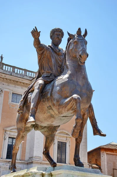 Marcus Aurelius的雕像 — 图库照片