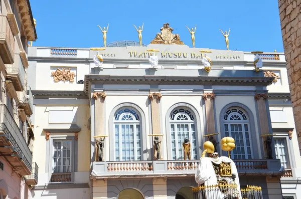 Museu do Teatro Dali em Figueres, Espanha — Fotografia de Stock