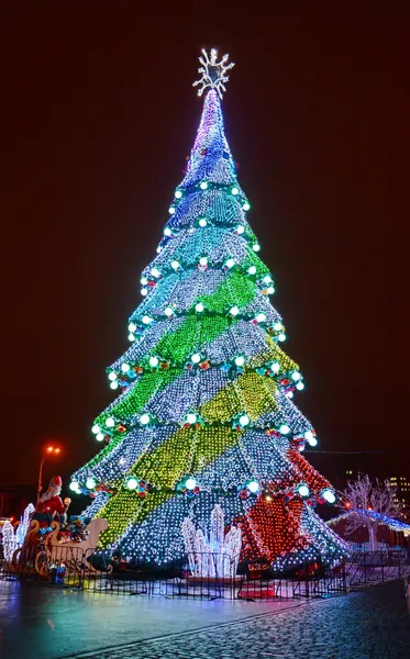 Albero di Natale decorato Foto Stock Royalty Free