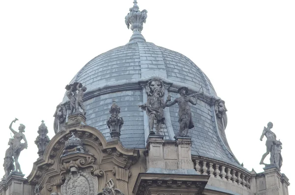 Oude stad gebouwen in budapest, Hongarije — Stockfoto