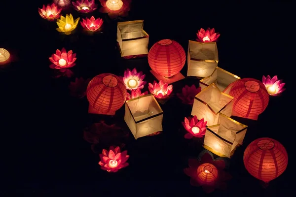 Floating Paper Lanterns Water Night — Stock Photo, Image
