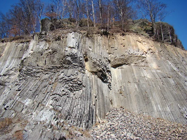 Bazaltic 岩 — 图库照片