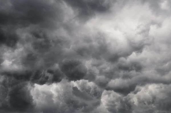 fırtına bulutları