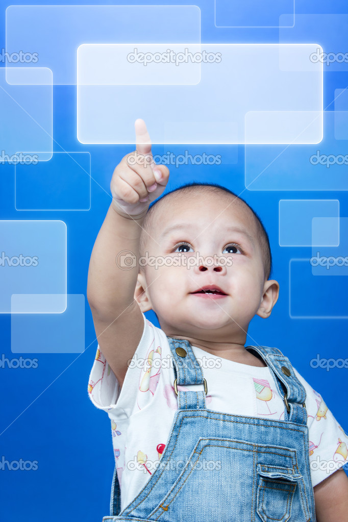 Kind Met Druk Op De Knop Stockfoto Nonillion 20030317