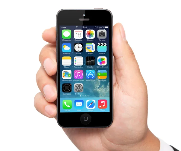 New operating system IOS 7 screen on iPhone 5 Apple — Stock Photo, Image