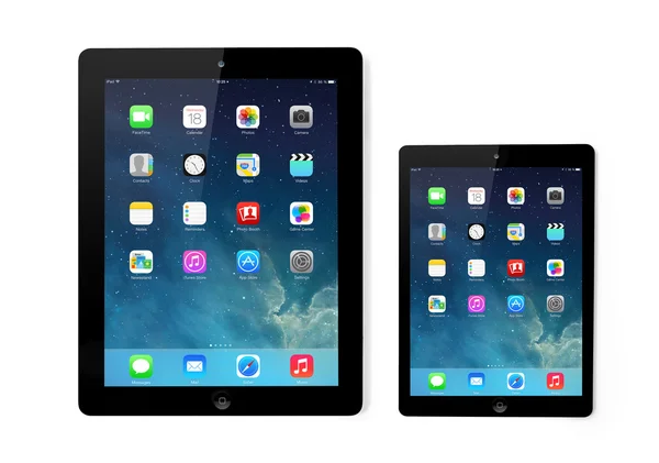 Novo sistema operacional tela IOS 7 no iPad e iPad mini Apple — Fotografia de Stock