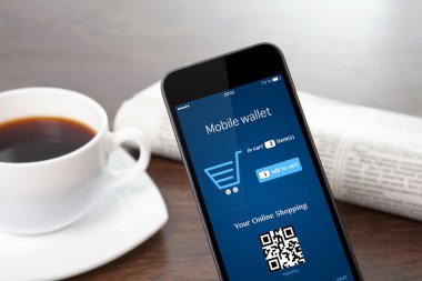 telefon ekranında bir tabloyu bir işletme, alışveriş ONLAIN ile