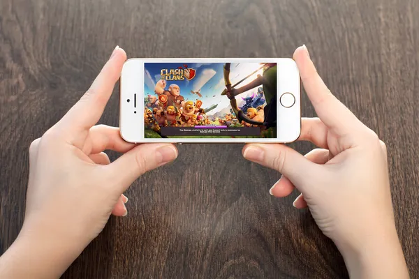 Simferopol Avril 2014 Clash Clans Est Jeu Stratégie Ligne Populaire — Photo