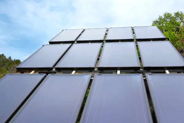 Környezetvédelmi panel területén telepített, és a napenergiával működő — Stock Fotó