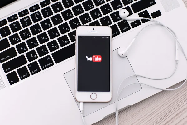 Ekran ve kulaklık l ile ilgili site Youtube beyaz iphone 5'ler