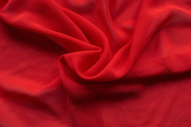 Kırmızı ipek perdelik