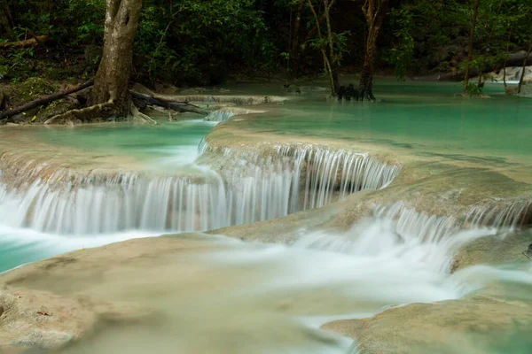 Gyönyörű Vízesés Erawan Vízesés Erawan Nemzeti Park Kanchanaburi Thaiföld — Stock Fotó