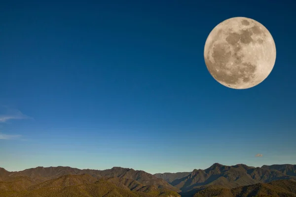 Pleine Lune Avec Ciel Espace Texte Libre Montagne — Photo