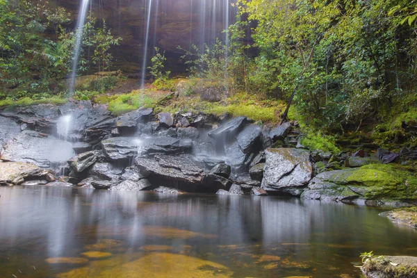 Beautiful Scene Waterfall Forest Selective Focus — Stock Photo, Image