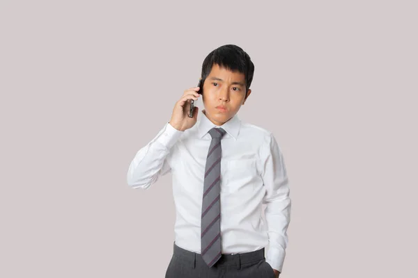 Portrait Businessman Talking Smartphone Human Emotion Face Expression Concept Studio — ストック写真