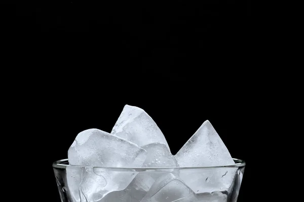 Bir cam buz — Stok fotoğraf