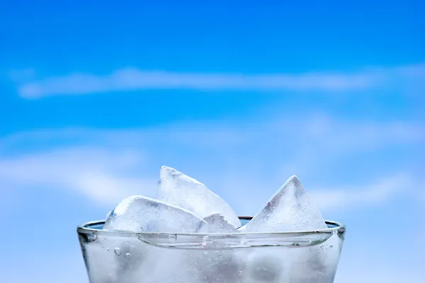 Eis im Glas — Stockfoto
