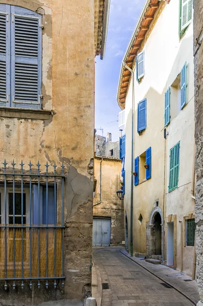 Straat in Provençaals dorp — Stockfoto