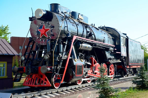 Vieja locomotora de vapor —  Fotos de Stock