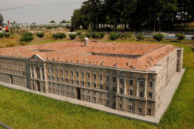 İtalya - reggia caserta en ünlü bina