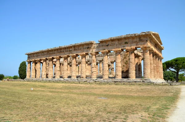 パエストゥムのギリシャの寺院 — ストック写真