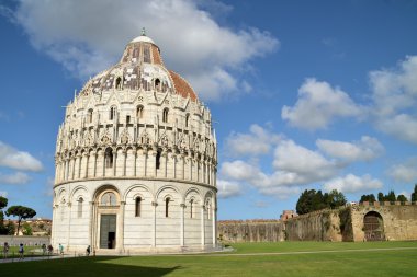 vaftizhane St John - mucizeler - (pisa Meydanı)