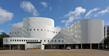 duesseldorf, Belediye Tiyatrosu