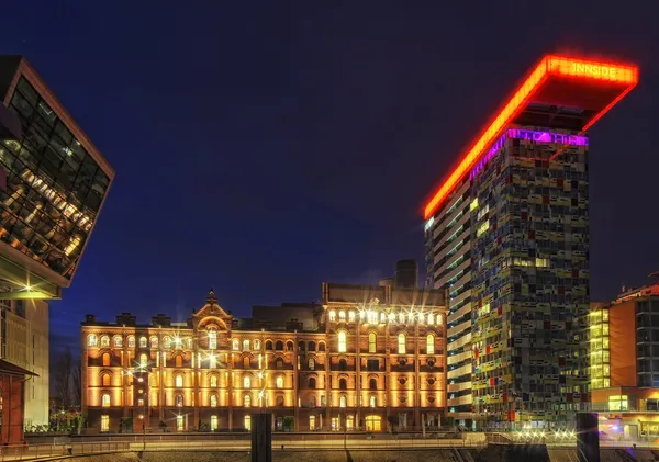 Commercial buildings in Düsseldorf — Zdjęcie stockowe