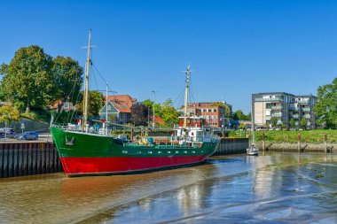 Gelgit sırasında Stade Limanı 'ndaki tarihi gemi.