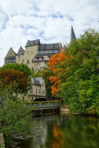 Zabytkowy Zamek Katedra Ogródkiem Piwnym Limburg Lahn — Zdjęcie stockowe