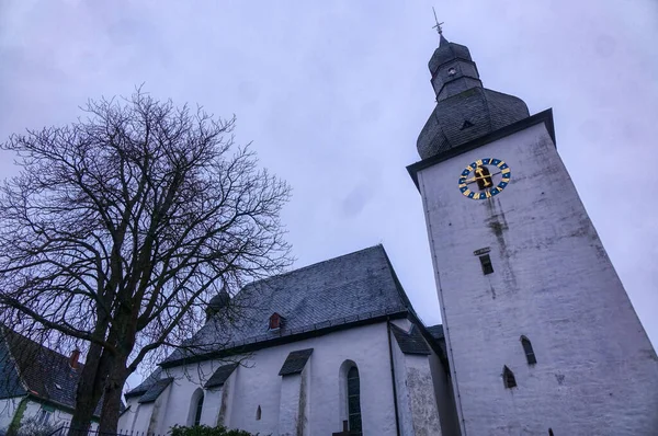 Historisk Kyrka Arnsbergs Gamla Stadskärna — Stockfoto